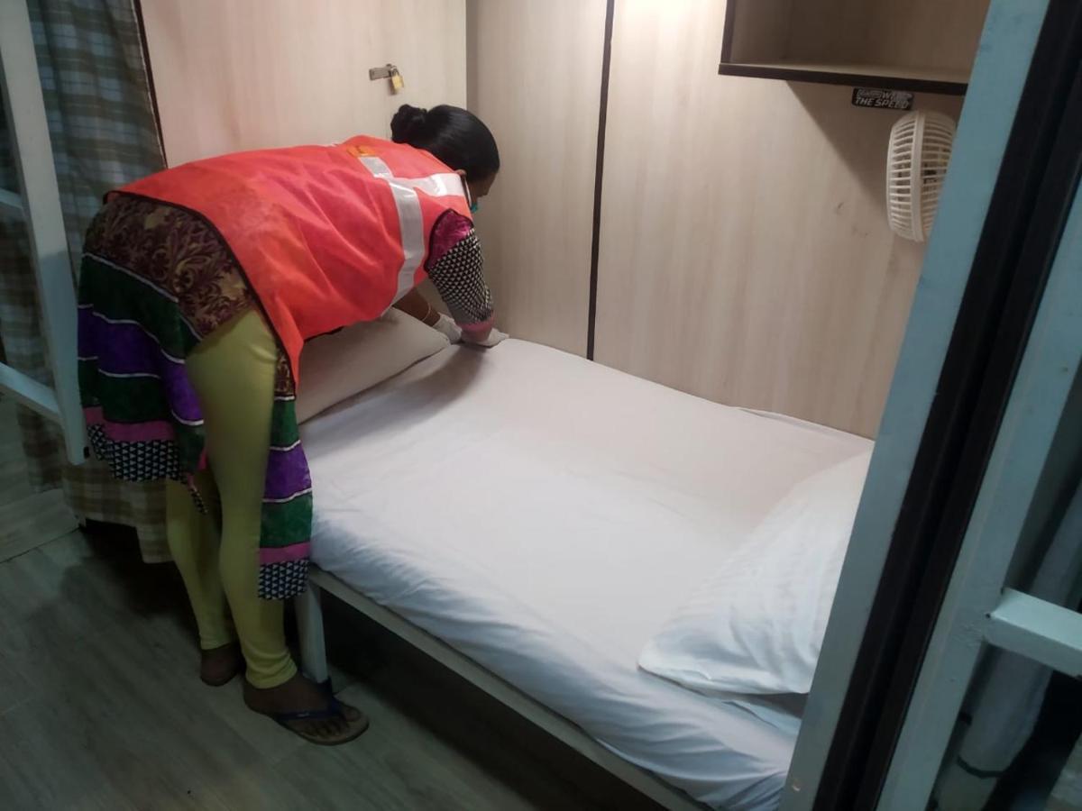 Abuzz Sewri Pansiyon Mumbai Dış mekan fotoğraf
